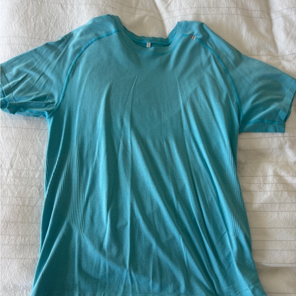 lululemon athletica Turquoise Short Sleeve Tee